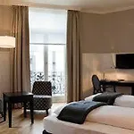 ビクトリア 4* フランクフルト