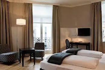 Victoria 4* Frankfurt nad Mohanem